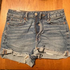 American eagle mom shorts